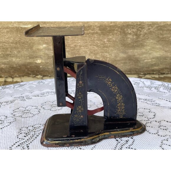 Antique 1910 Gem Postal Scale Tin Black Toleware Flowers - Picture 7 of 12